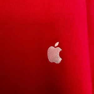 Apple sweater 🍎